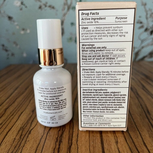 True Botanicals Everyday Skin Tint SPF 30 #09 Medium Golden Neutral 30 mL / 1 oz - Picture 5 of 6